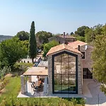 La Vinella With Heated Pool