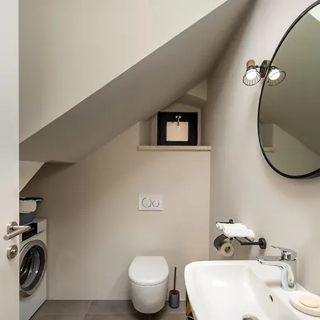 Villa La Vinella With Heated Pool